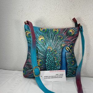 BEVERLY HILLS BAG LADY  USA- NWT $238.00      BHBL ,64 YEARS IN BEVERLY HILLS CA